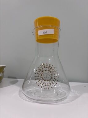 Vintage Pyrex Atomic Sunburst Carafe